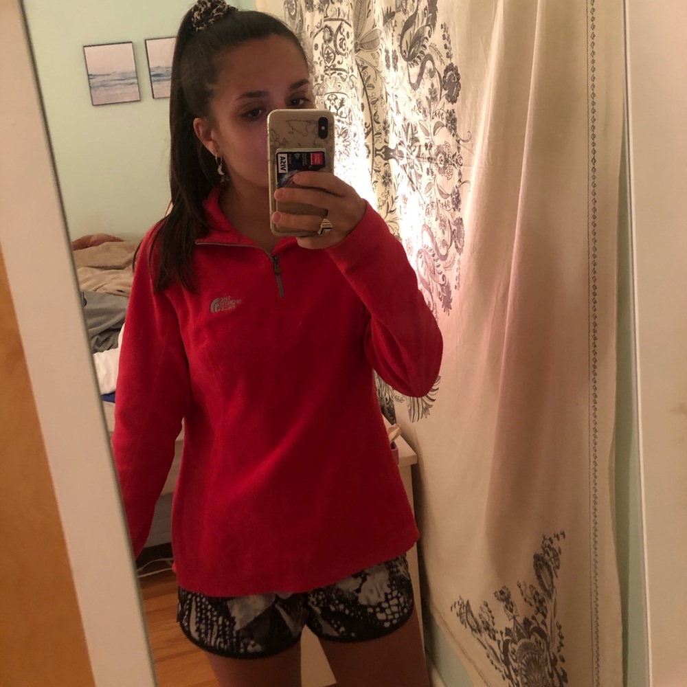 North face pull over - Picture 4 of 5